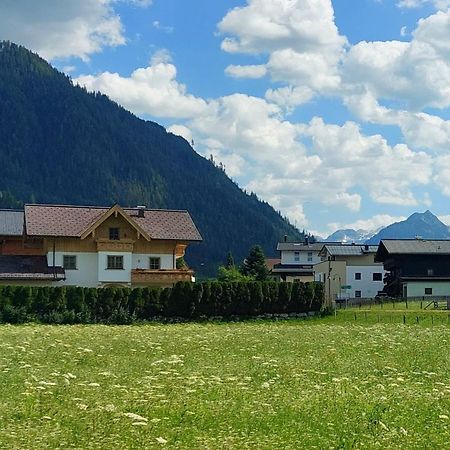 Michis Aparthotel Flachau Bagian luar foto