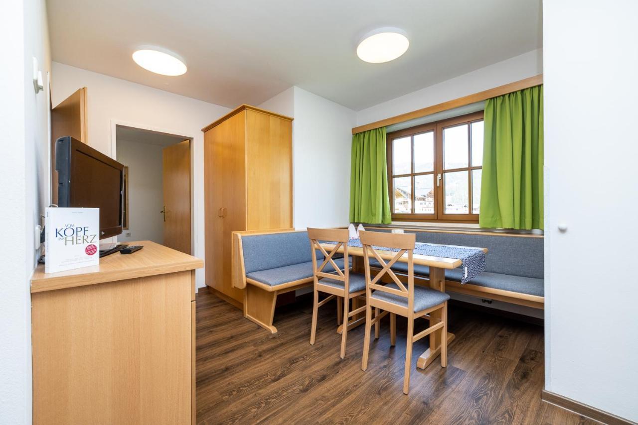 Michis Aparthotel Flachau Bagian luar foto