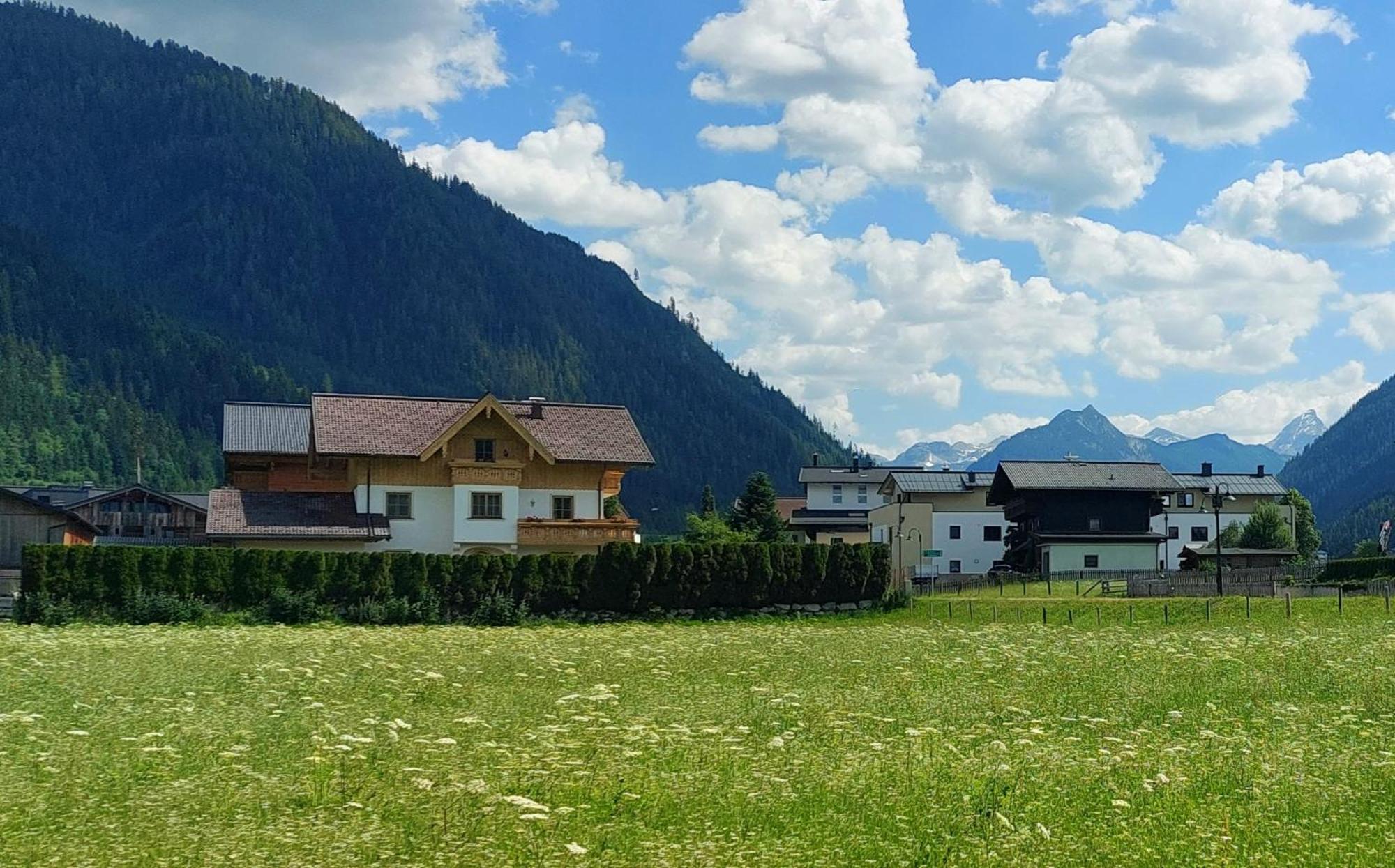 Michis Aparthotel Flachau Bagian luar foto